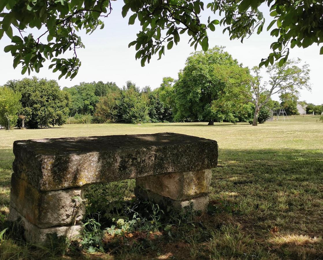 L'Ancienne Distillerie Segonzac  Zewnętrze zdjęcie