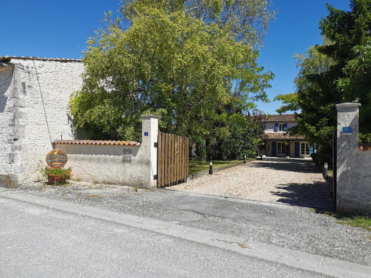 L'Ancienne Distillerie Segonzac  Zewnętrze zdjęcie